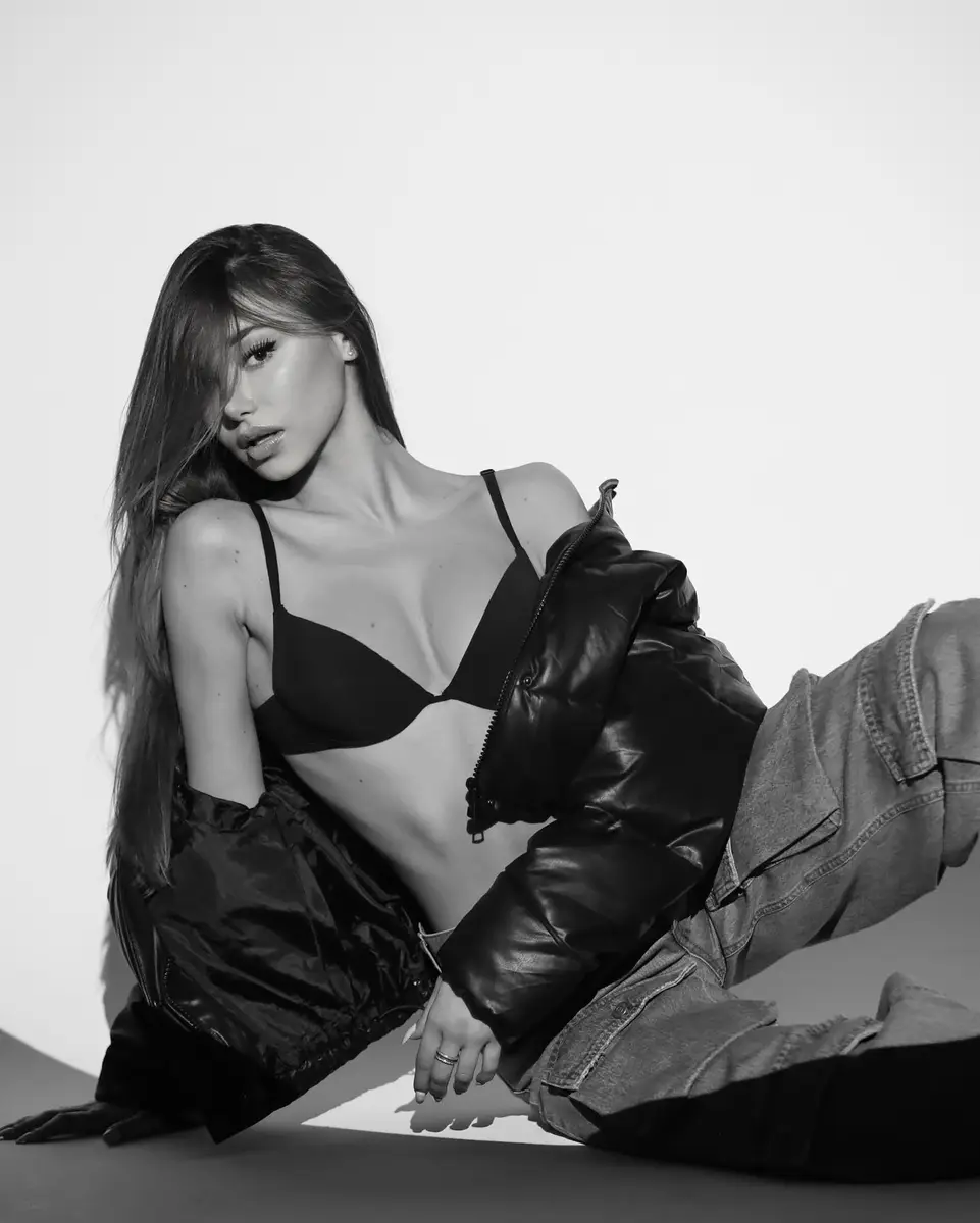 Дельфина эскорт в городе Дубай