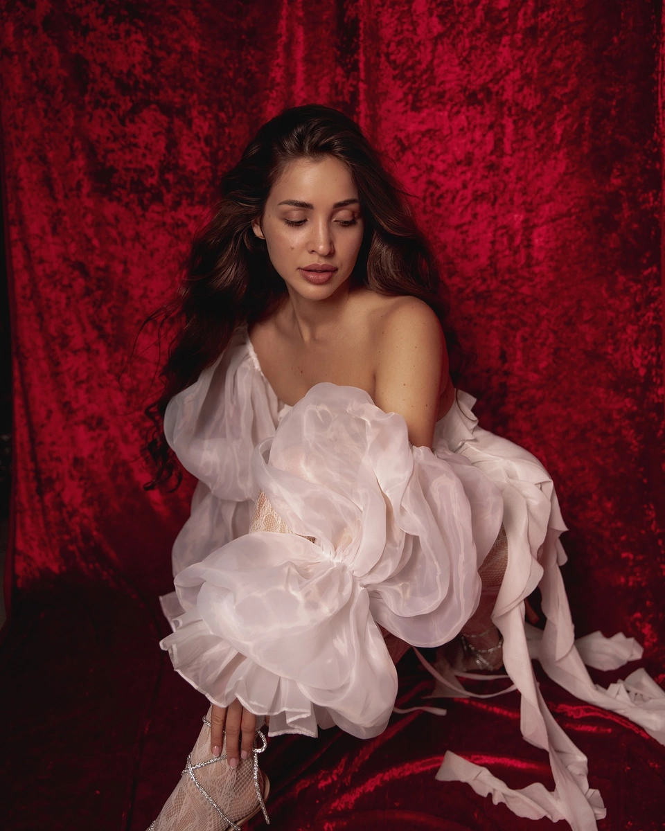 Мина эскорт в городе Дубай